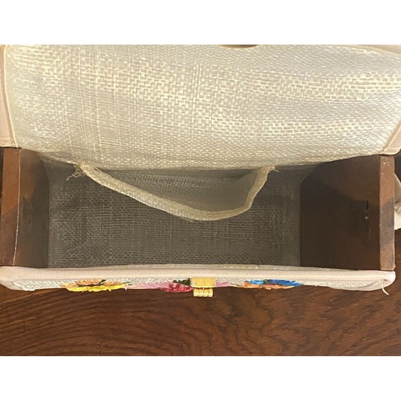 Vintage 1960s Floral Rafia Purse Beautiful Wood Sided Bag Please Read - Picture 9 of 16